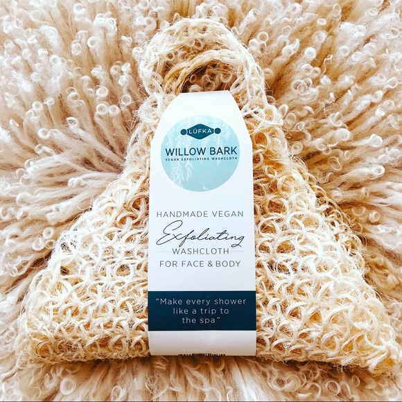 Exfoliating Washcloth For Face And Body - Picture 1 of 7